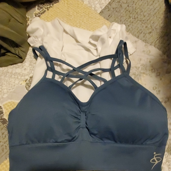 Cross front bralette - Picture 3 of 4